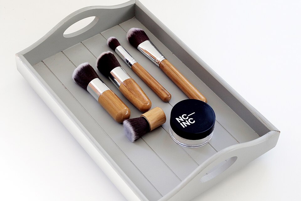 Illustrative demo photo: Make-up brushes (Unsplash).jpg